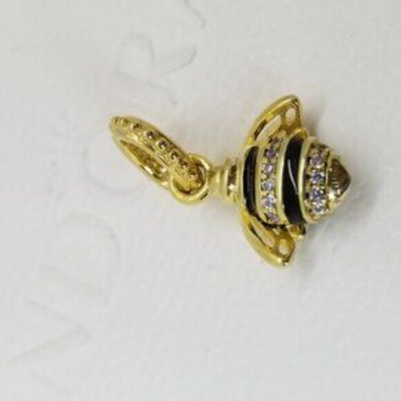 PANDORA Shine Queen Bee Pendant Charm - Picture 7 of 7